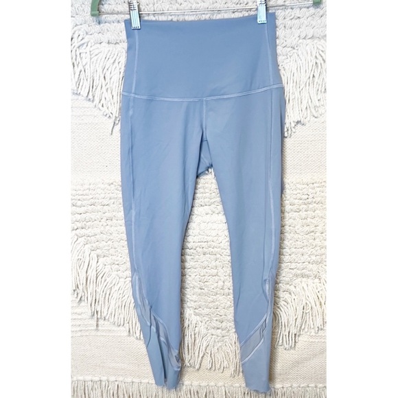 LULULEMON blue chambray Wunder Under High-Rise Crop scallop Luxtreme leggings 4 - Picture 1 of 9